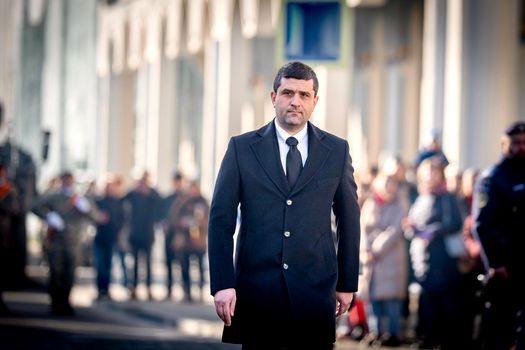 „Dacă stai pe margine, pierzi”- avertisment pentru tineri și lista politicienilor pe care Radu Miruță nu i-ar vota niciodată