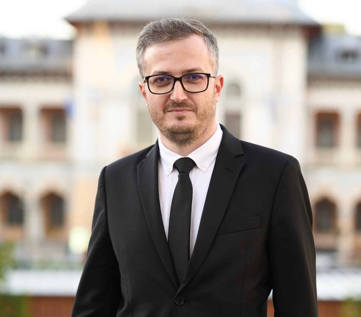 Deputat AUR: PSD nu inspiră încredere pentru moțiune. Călin Georgescu, posibilă opțiune pentru funcția de premier