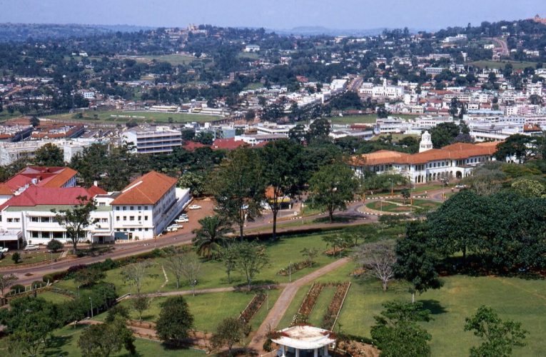 Diplomație. Un lider african cere 1 miliard de dolari și „cea mai frumoasă femeie” pentru a nu închide o ambasadă