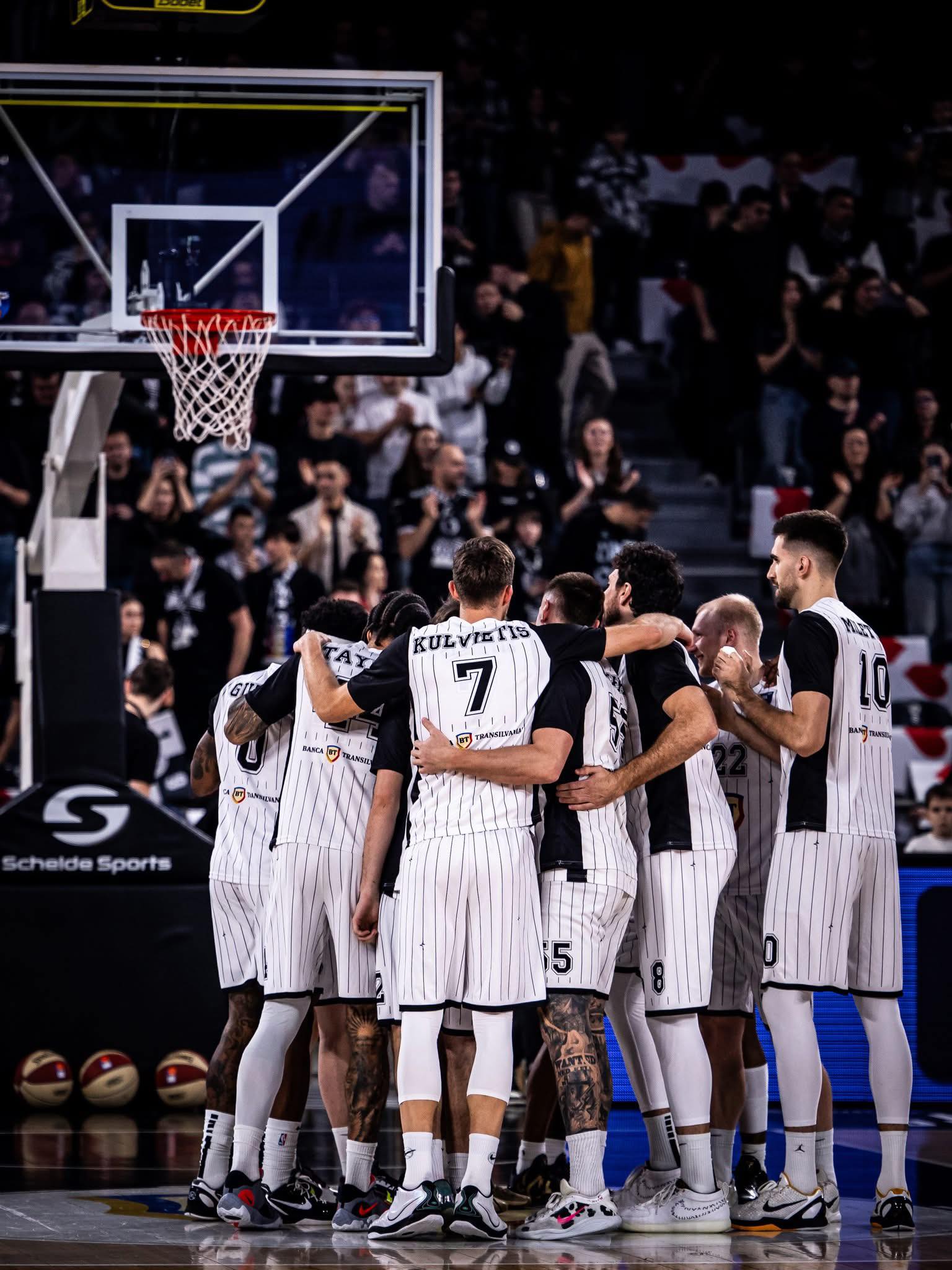 „Doamne ajută!”. Ce cuvinte românești au învățat străinii de la U-BT Cluj-Napoca