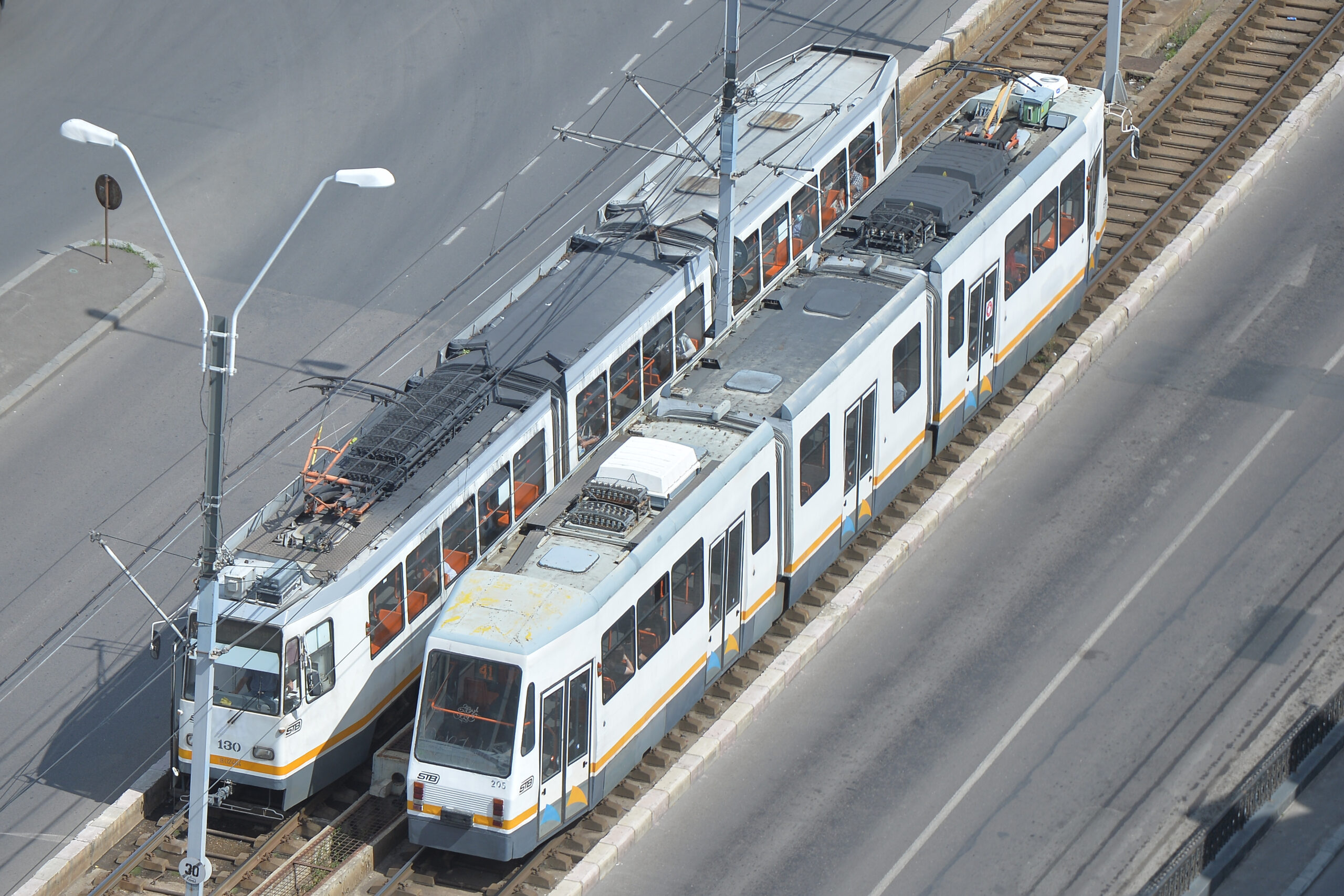 Două trasee de tramvai din Capitală vor fi modificate începând de luni