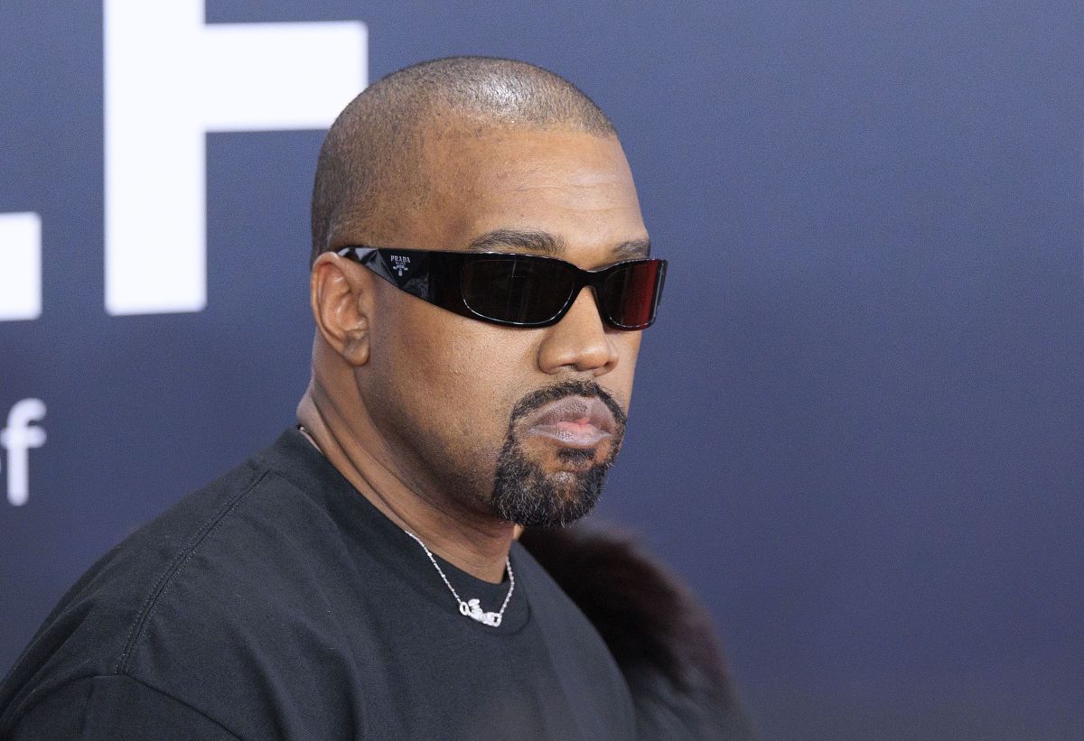Dreptul lui Kanye West de a intra în Marea Britanie ar putea fi revizuit