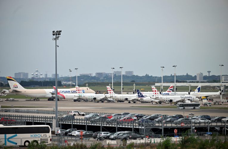 Europa s-ar putea confrunta în câteva săptămâni cu o penurie de combustibil pentru avioane