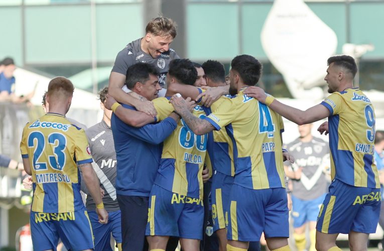 FC Petrolul învinge Csikszereda, primul succes din play-out, la debutul lui Topal pe banca tehnică