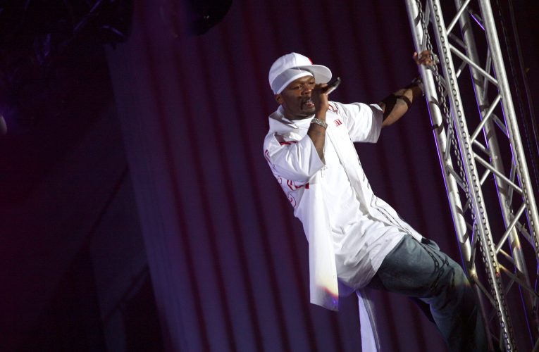 Film documentar în trei părți despre rapperul american 50 Cent