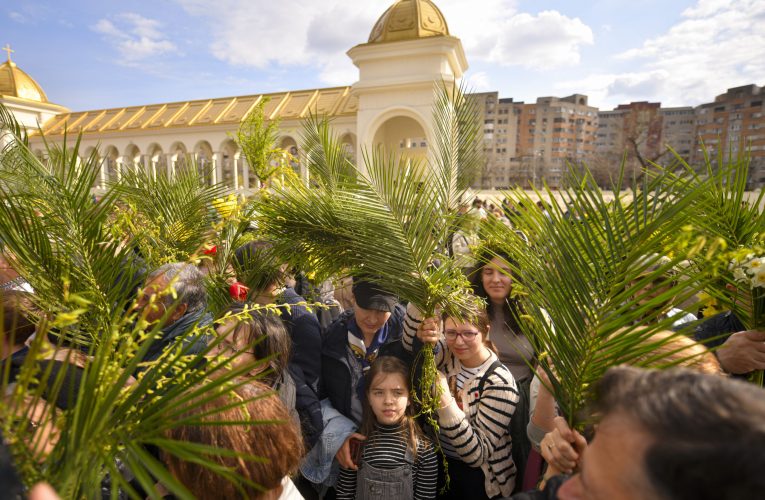 Florii 2026: între sărbătoarea creştină a Intrării Domnului în Ierusalim şi vechi tradiţii populare păstrate în toată ţara