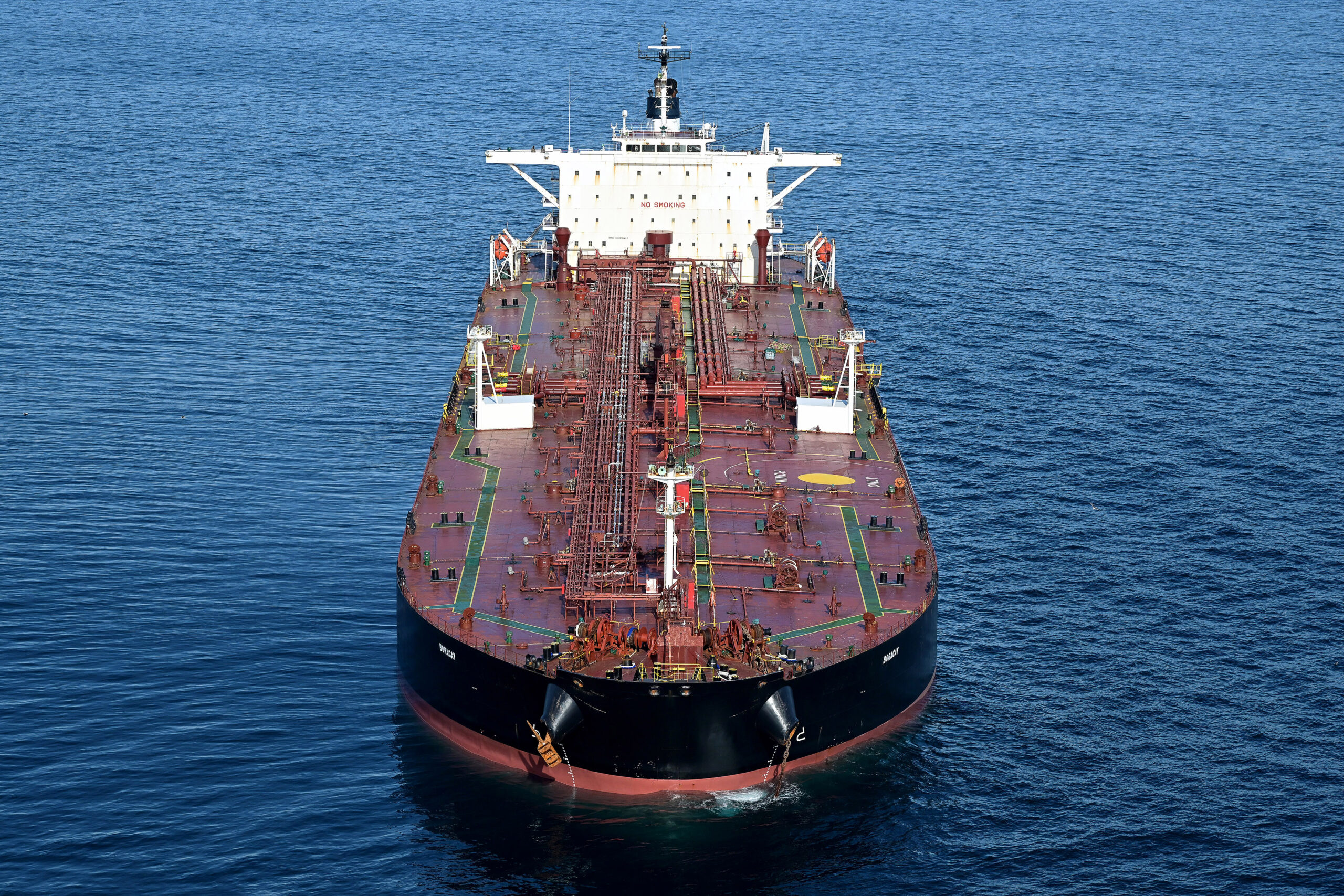 Flota fantomă a Rusiei folosește sistemul Starlink. Ucraina solicită companiei SpaceX să ia măsuri