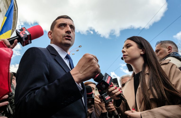 George Simion, „taxat” aspru de o femeie cu dizabilități, după atacul la adresa lui Nicușor Dan