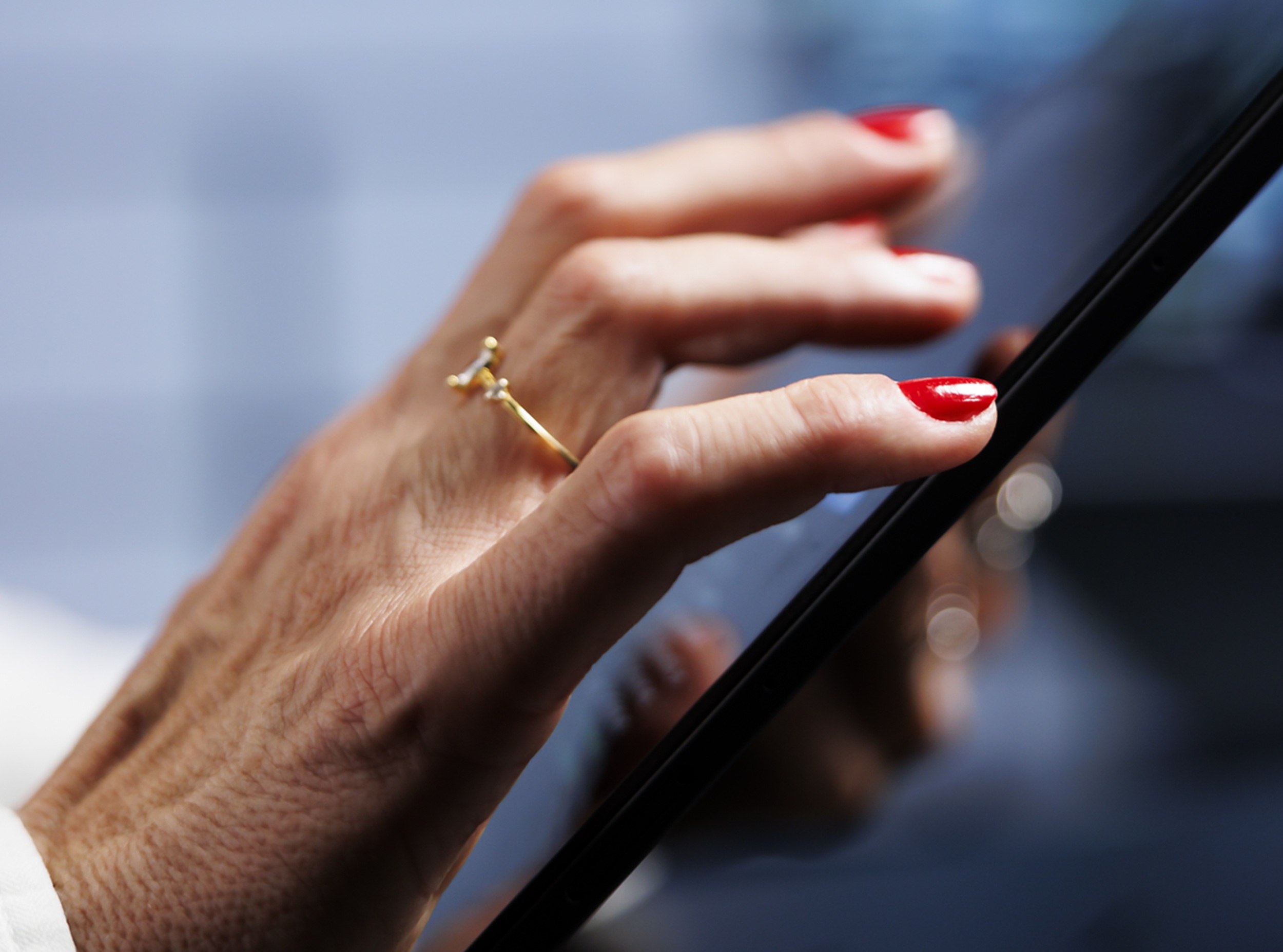 Greșeala pe care o fac aproape toți utilizatorii de smartphone: ce nu trebuie să păstrezi niciodată în telefon