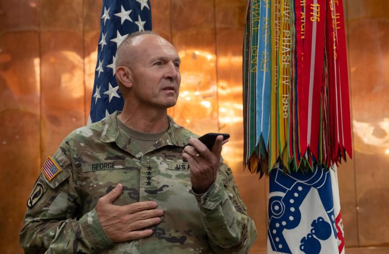 Hegseth îl demite pe șeful Statului Major al Armatei, generalul Randy George, în plin război în Iran