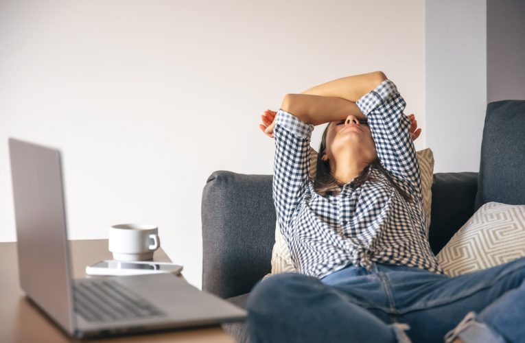 Luni ești mai stresat, iar știința explică de ce. Nu e vorba de muncă