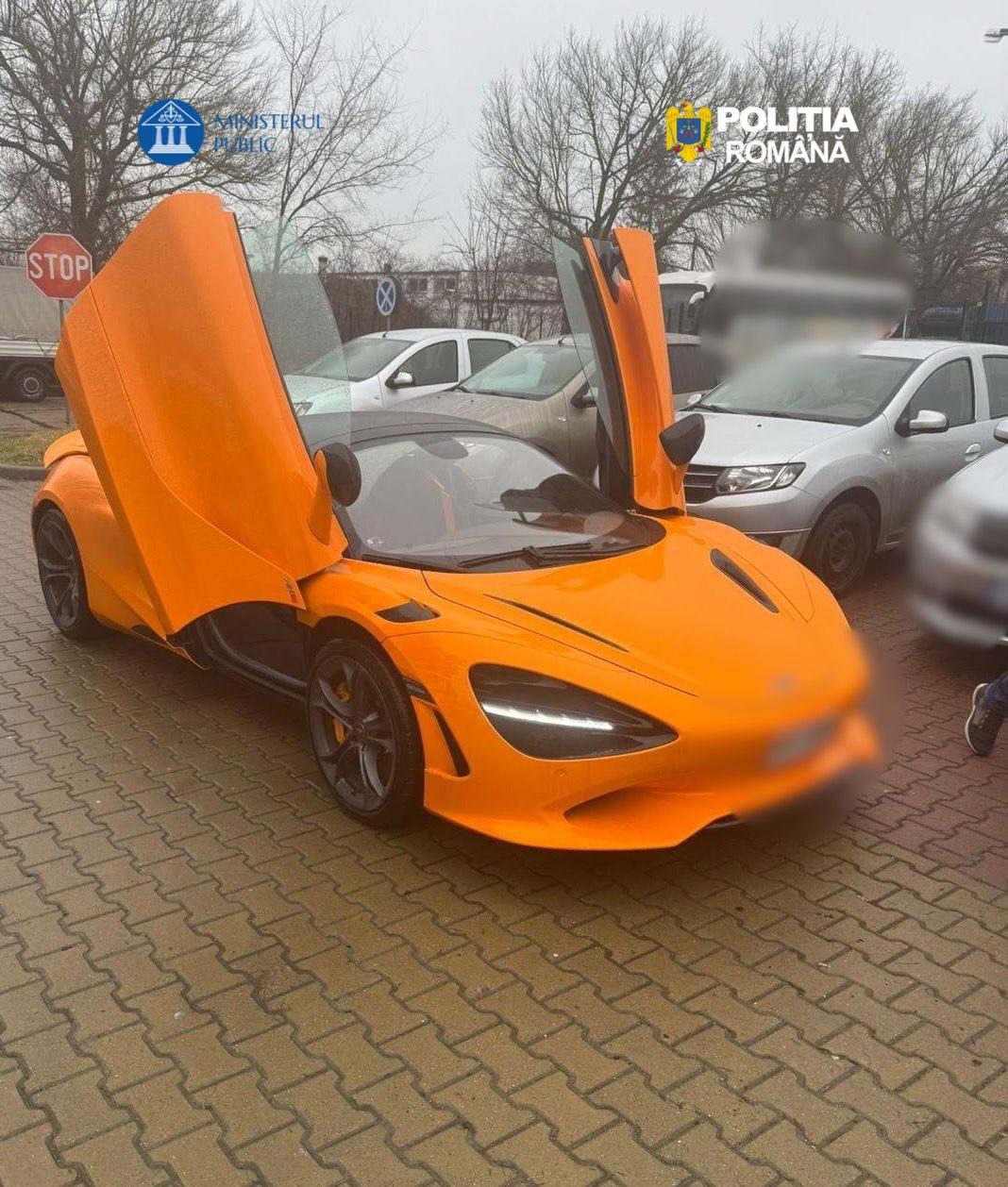 Mașini în valoare de 1,5 milioane de euro aduse în țară cu acte false. Un francez și un belgian, cercetați