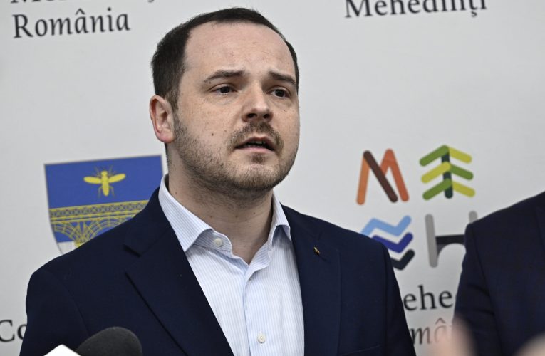 Ministrul Sănătății își cere scuze de la pacienți: Sănătatea nu se face cu mâinile goale și nici cu 10% mai puțin