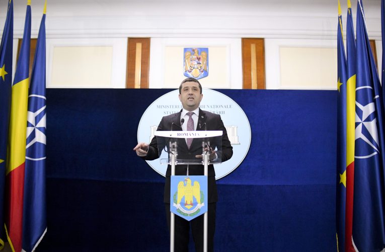 Miruță: Roboții chirurgicali de la Spitalul Militar Central s-au cumpărat cu 59% mai scump