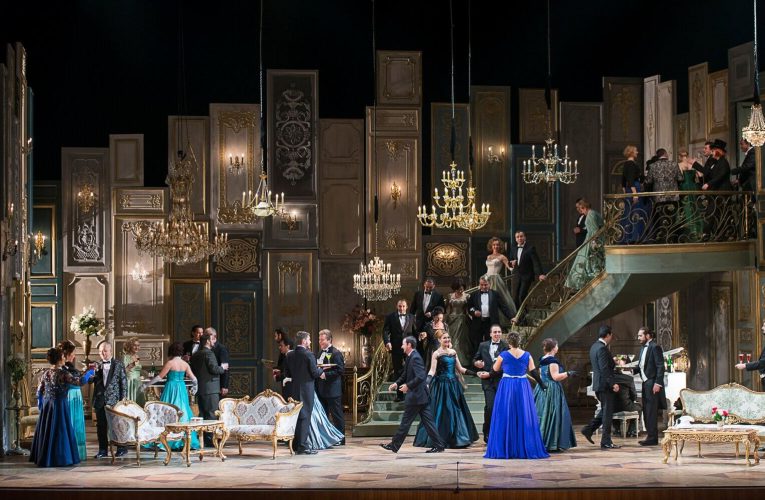 O iubire mai puternică decât destinul: „La Traviata” de Giuseppe Verdi, trei seri de emoție pură la Opera Națională București