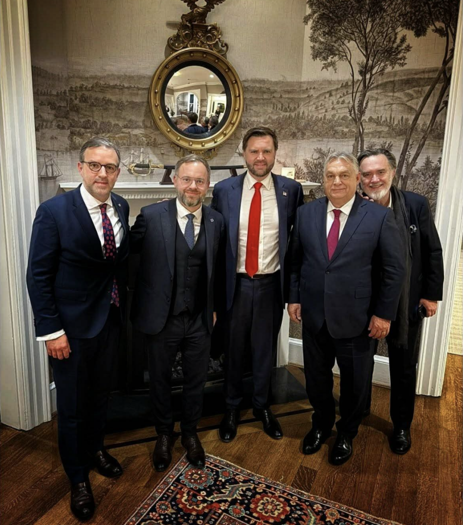 Oficial: JD Vance ajunge la Budapesta, cu câteva zile înainte de alegerile cruciale, ca să-l susțină pe Viktor Orban