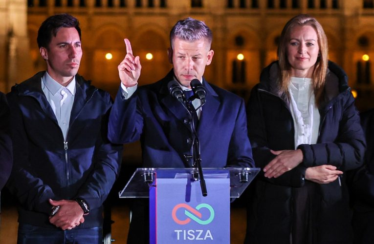 Péter Magyar: „George Simion a dansat pe mormintele eroilor de război maghiari” „Nu-l voi suna niciodata pe Vladimir Putin”