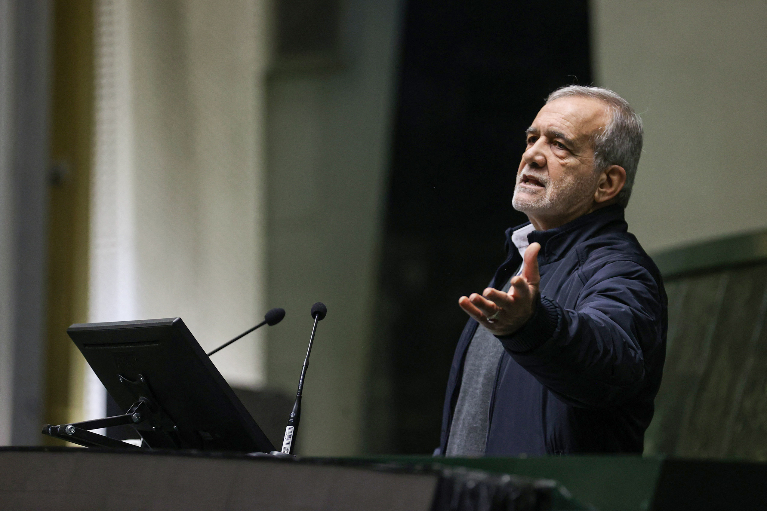 Președintele Iranului a transmis o scrisoare poporului american în care face apel la dialog