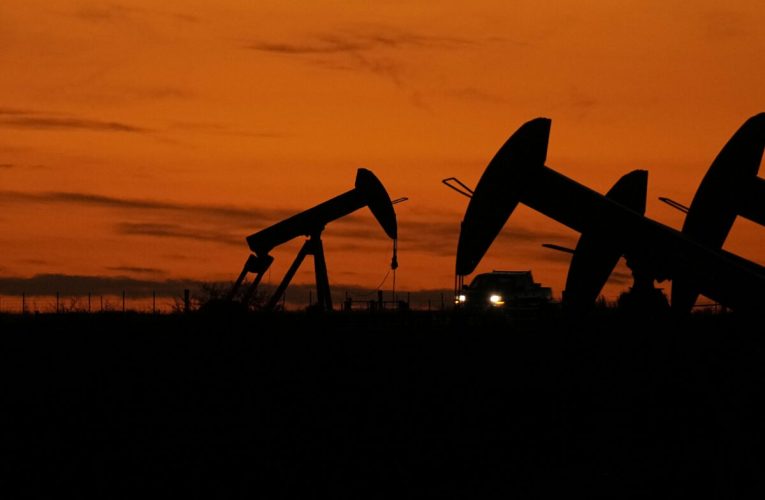 Prețul petrolului crește pe fondul retoricii tot mai dure a lui Trump față de Iran