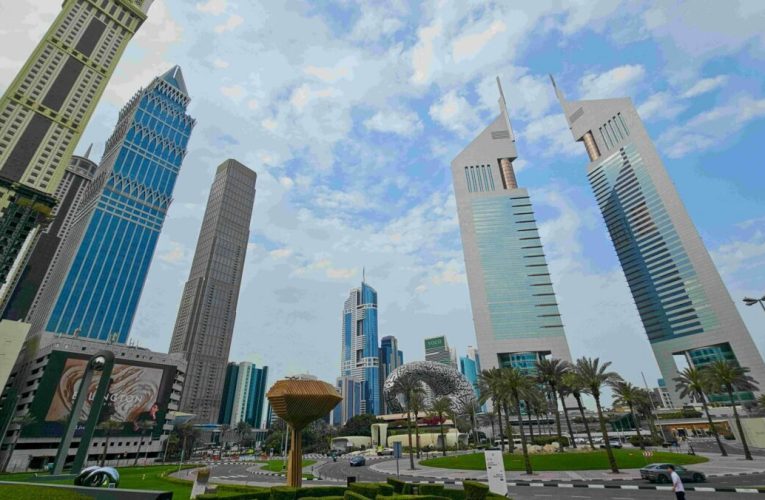 Războiul din Orientul Mijlociu, ziua 36 | Dubai susține că un amplasament Oracle a fost lovit/ IRGC din Iran numește un nou purtător de cuvânt/ ONU amână până săptămâna viitoare votul asupra Strâmtorii Ormuz