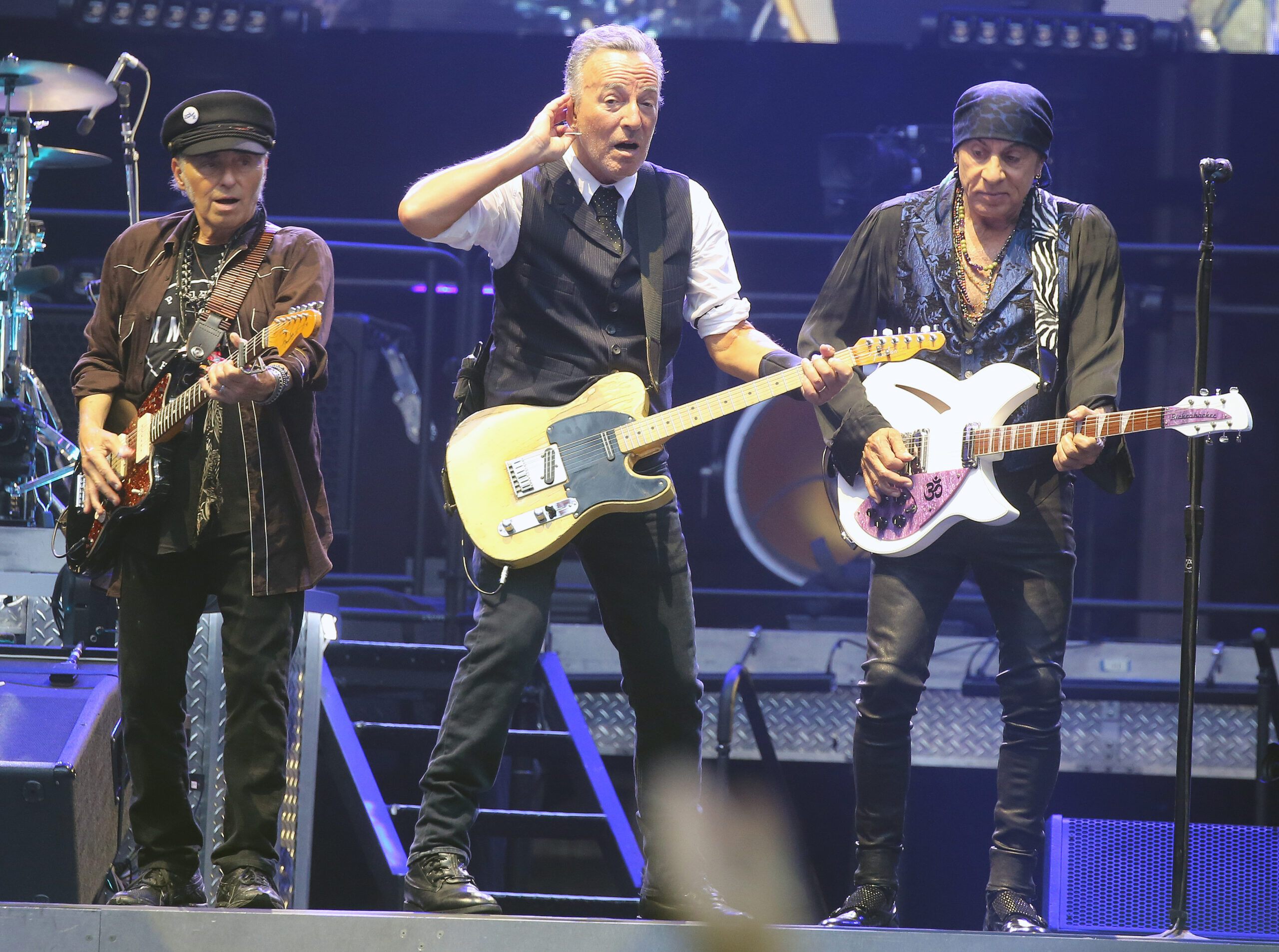 Rockerul Bruce Springsteen își începe turneul politic la Minneapolis. „Actuala administrație de la Casă Albă distruge idealul american”