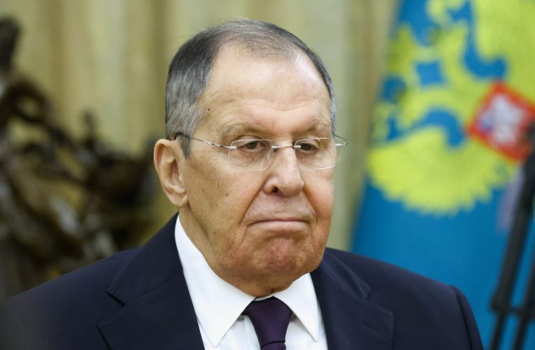 Rusia se angajează să furnizeze în continuare petrol Cubei