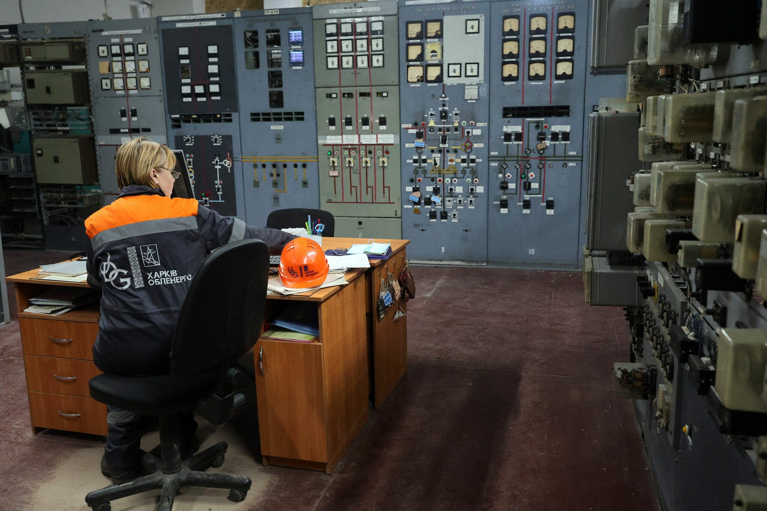 Rușii au atacat o centrală energetică din regiunea Cernihiv. Sute de mii de oameni au rămas fără curent electric