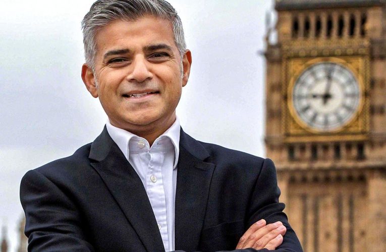 Scandal la Londra: polițiști înarmați au uitat o geantă cu arme în fața casei primarului Sadiq Khan