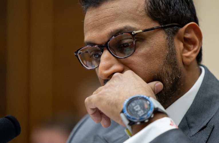 Șeful FBI, vizat de acuzații privind consumul de alcool și managementul agenției. Cum a reacționat Kash Patel