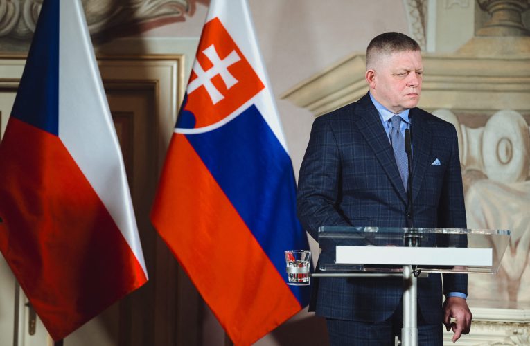 Slovacia pregătește o acțiune la CJUE privind interdicția importurilor de gaz rusesc. Robert Fico: Slovacia are dreptul de a introduce acest litigiu