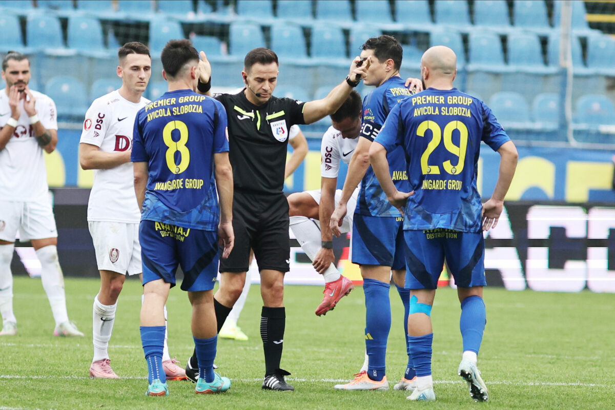 Superliga de fotbal. Meci dramatic la Miercurea Ciuc cu cinci goluri