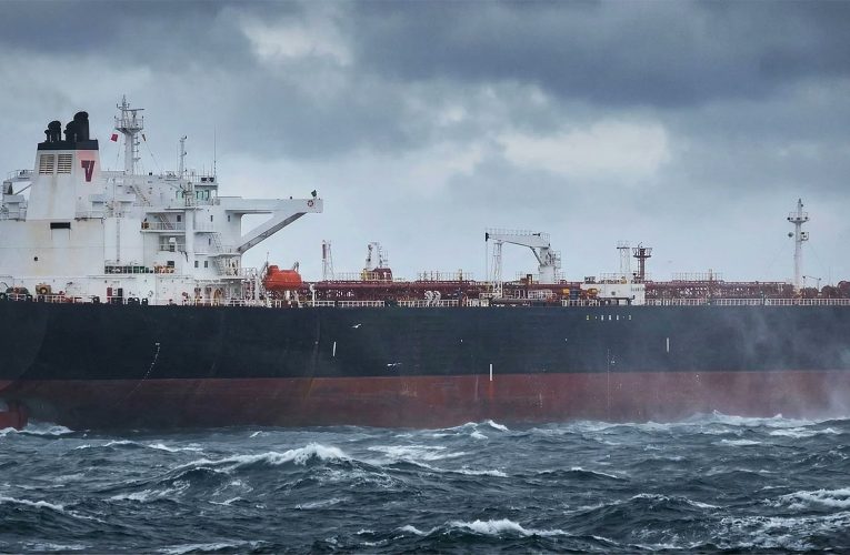 The Times: Marea Britanie nu reține nave rusești din cauza costurilor ridicate de întreținere
