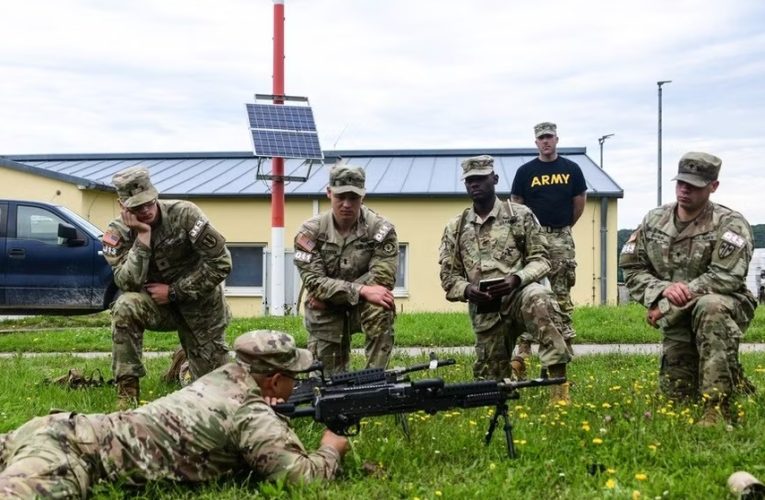 Trump analizează reducerea trupelor americane din Germania