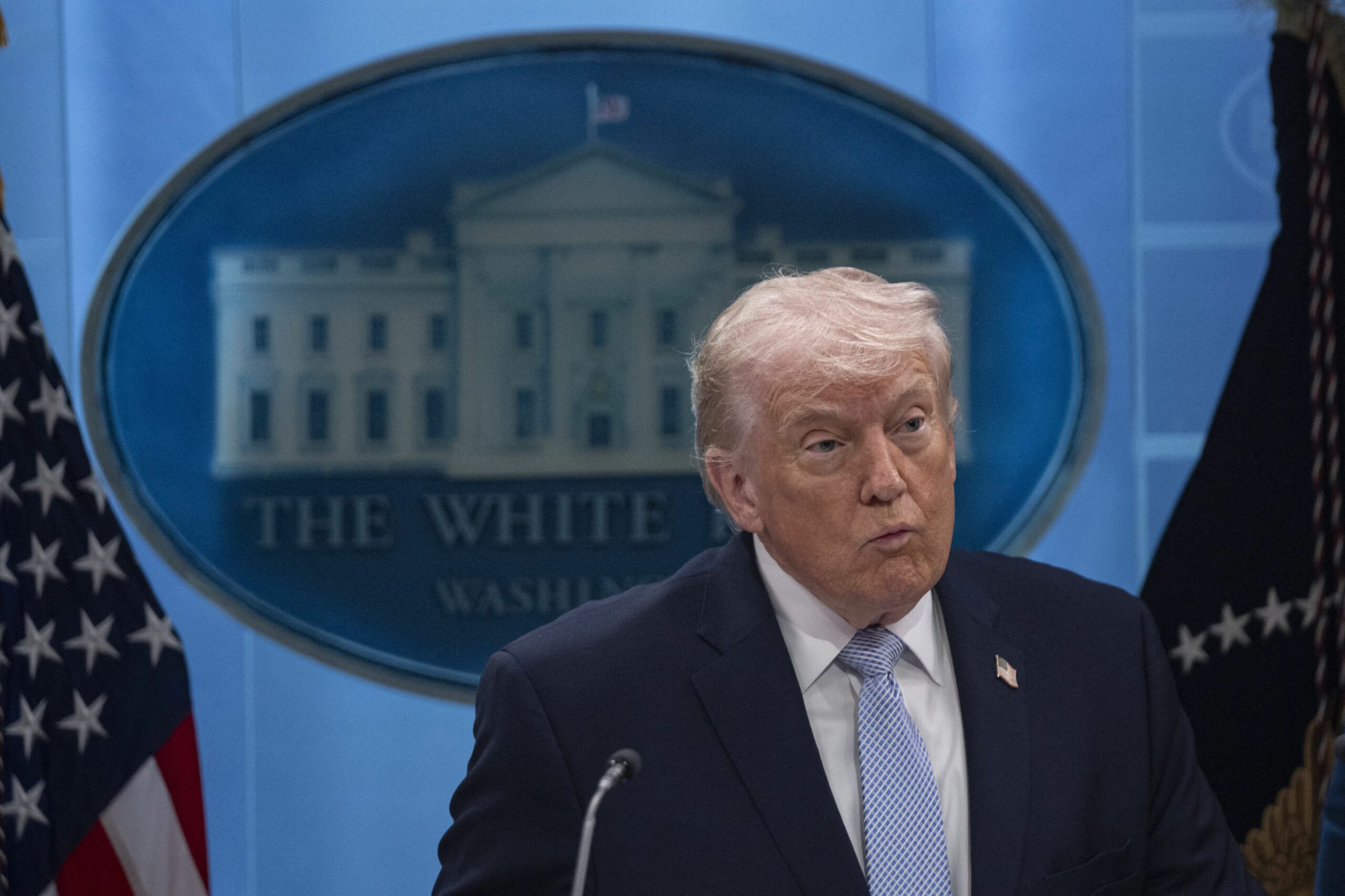 Trump cere NATO să redeschidă Strâmtoarea Ormuz „în câteva zile”. Aliații discută o posibilă intervenție navală