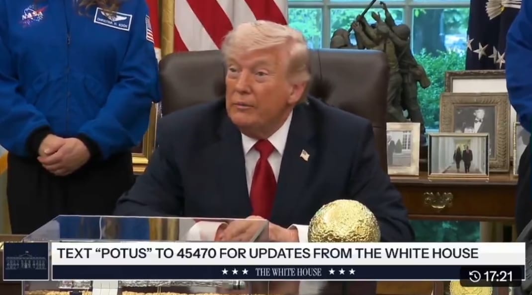 Trump, după discuția cu Vladimir Putin: „Vreau să-ți închei războiul”. Ucraina e „înfrântă militar”