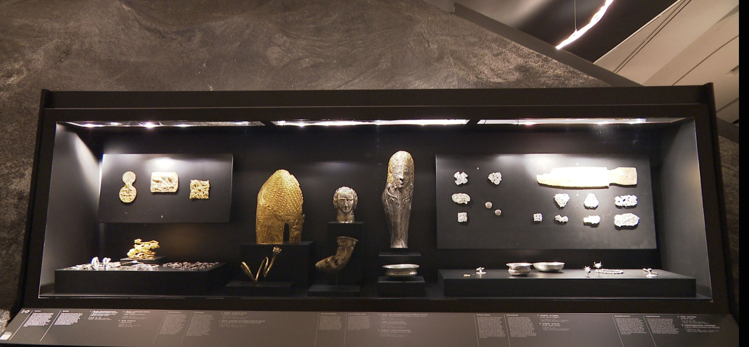 Un al doilea coif era și el pe lista jafului de la Drents – Coiful aparținând Tezaurului Princiar Getic de la Cucuteni-Băiceni