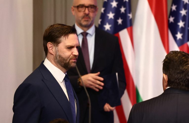 Vance afirmă că înfrângerea lui Orbán este „foarte gravă” pentru SUA și promite să colaboreze cu Magyar