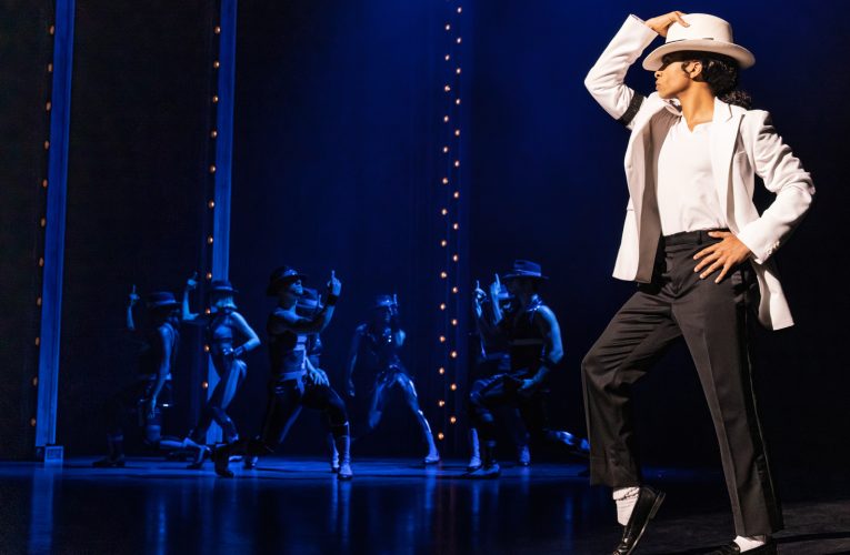 Vizualizările pieselor lui Michael Jackson au crescut cu 95% în SUA după lansarea filmului „Michael”