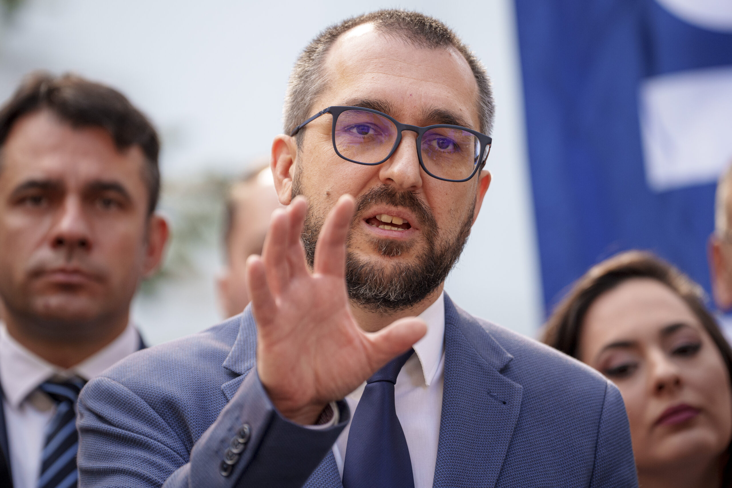 Vlad Voiculescu îl contrazice pe Rogobete: Dacă ar fi fost ministru atunci, decizia tot la Cîțu ar fi fost