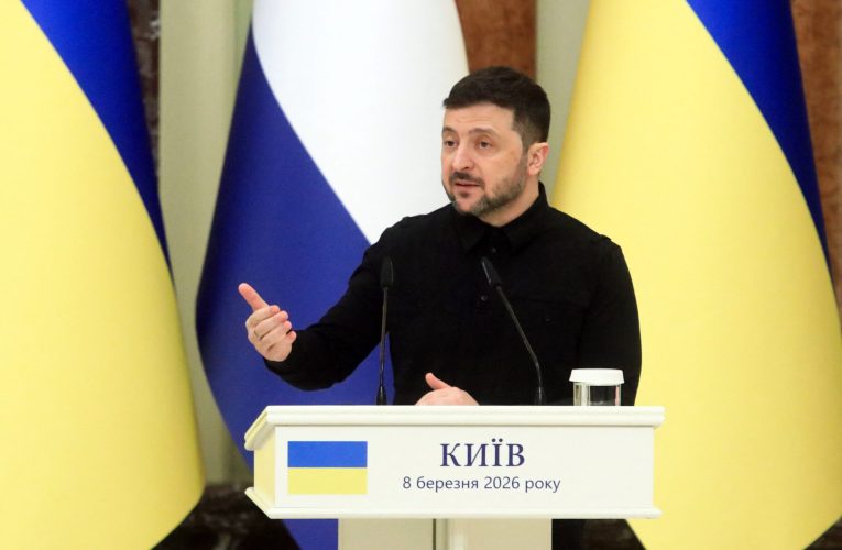 Volodimir Zelenski, decorat în Olanda pentru „lupta pentru securitatea întregii Europe”