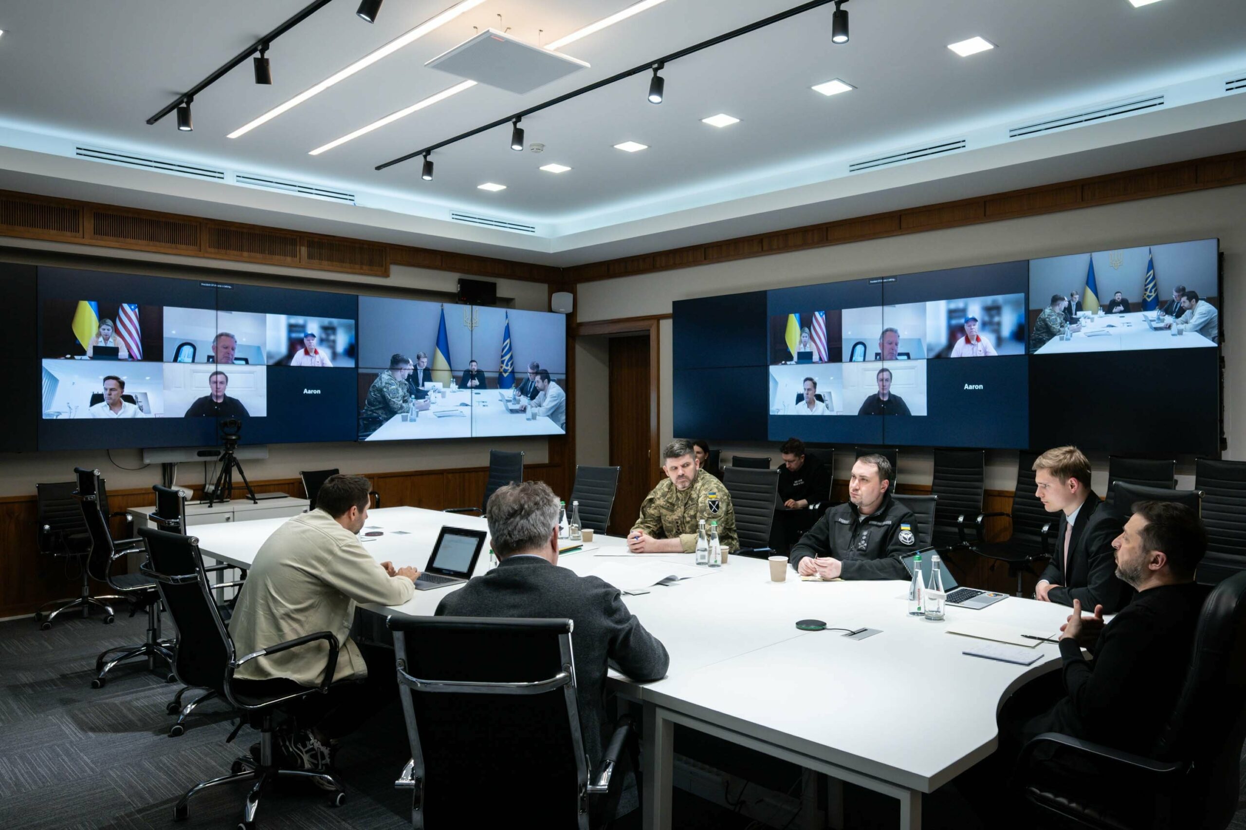 Zelenski a discutat cu emisarii lui Trump despre procesul de pace din Ucraina