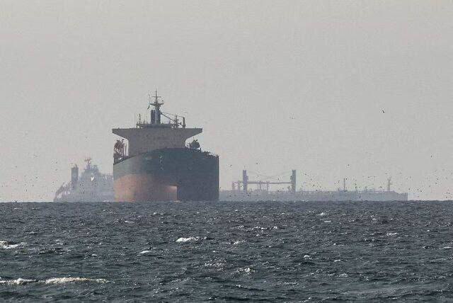 Armata americană anunță că a interceptat atacuri iraniene asupra a 3 nave ale Marinei în Strâmtoarea Ormuz
