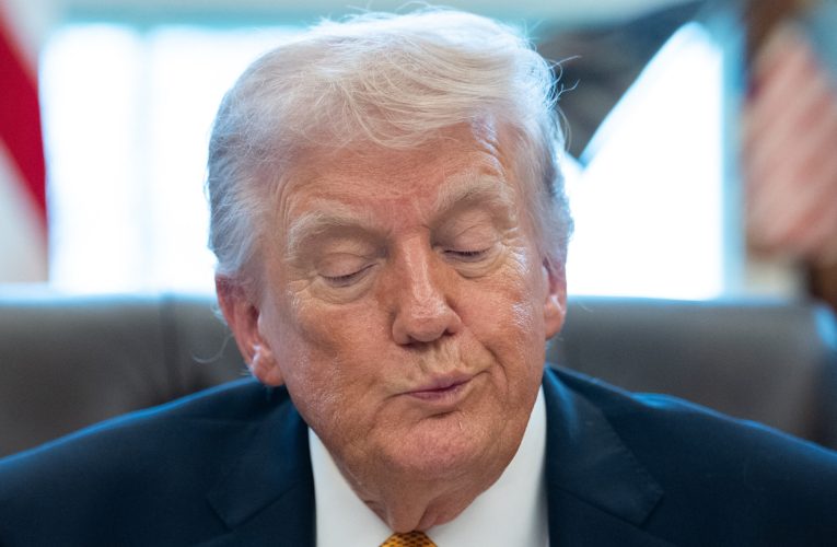 Blocajul cu Iranul l-ar putea lăsa pe Trump într-o poziție mai proastă decât înainte de a începe războiul