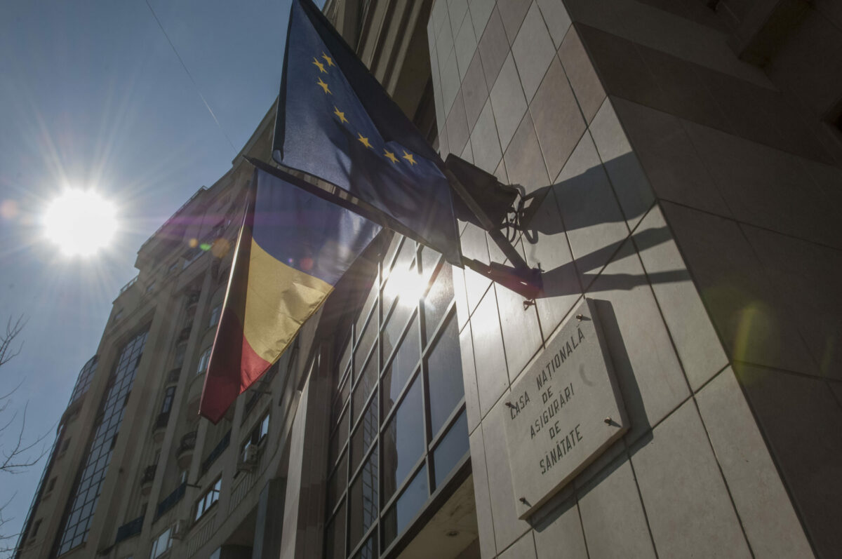 CNAS recrutează manageri. Ce condiții trebuie să îndeplinești ca să împarți banii în Sănătate