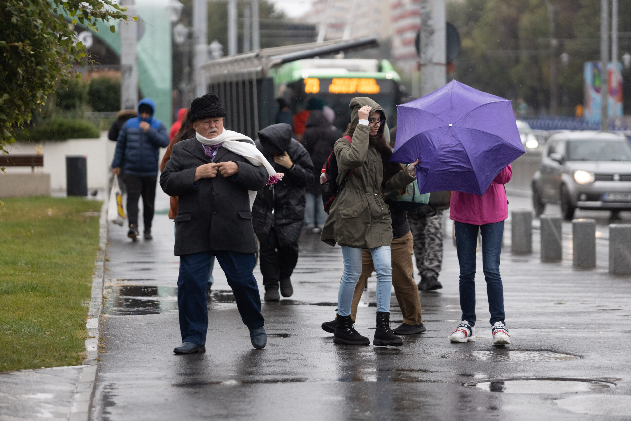 De la 31 de grade la furtuni și răcire bruscă: prognoza pentru București în următoarele două zile