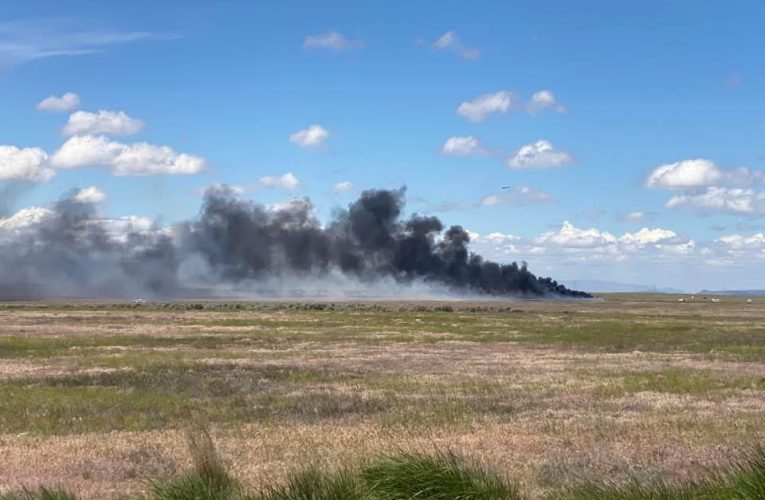 Două avioane ale Marinei SUA s-au prăbușit la un spectacol aerian din Idaho