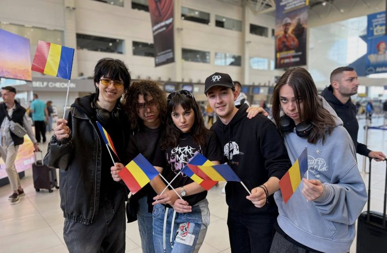 Fiul lui Mihu din „Toate pânzele sus” și băiatul profesoarei de canto a Alexandrei / Povestea trupei care a dus România pe locul 3 la Eurovision