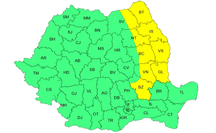 Furtuni, vijelii și ploi torențiale lovesc România la final de săptămână. ANM a emis informări și coduri galbene de vânt puternic