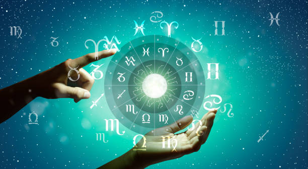 HOROSCOP 6 mai. Pluto retrograd deschide poarta transformării: aliniere, eliberare și reconectare sufletească pentru toate zodiile