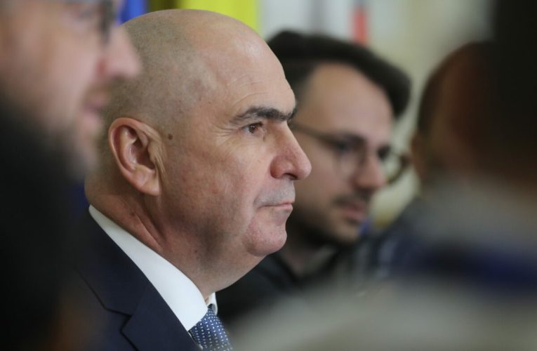 Ilie Bolojan, în fața absolvenților de la Universitatea de Vest din Timișoara: „V-aș spune ceva despre pasiune”